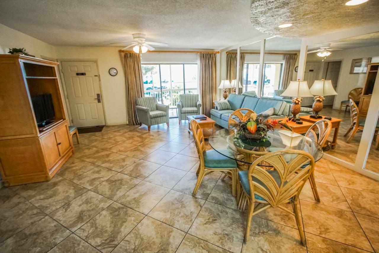 Coral Reef Resort St. Pete Beach Eksteriør bilde